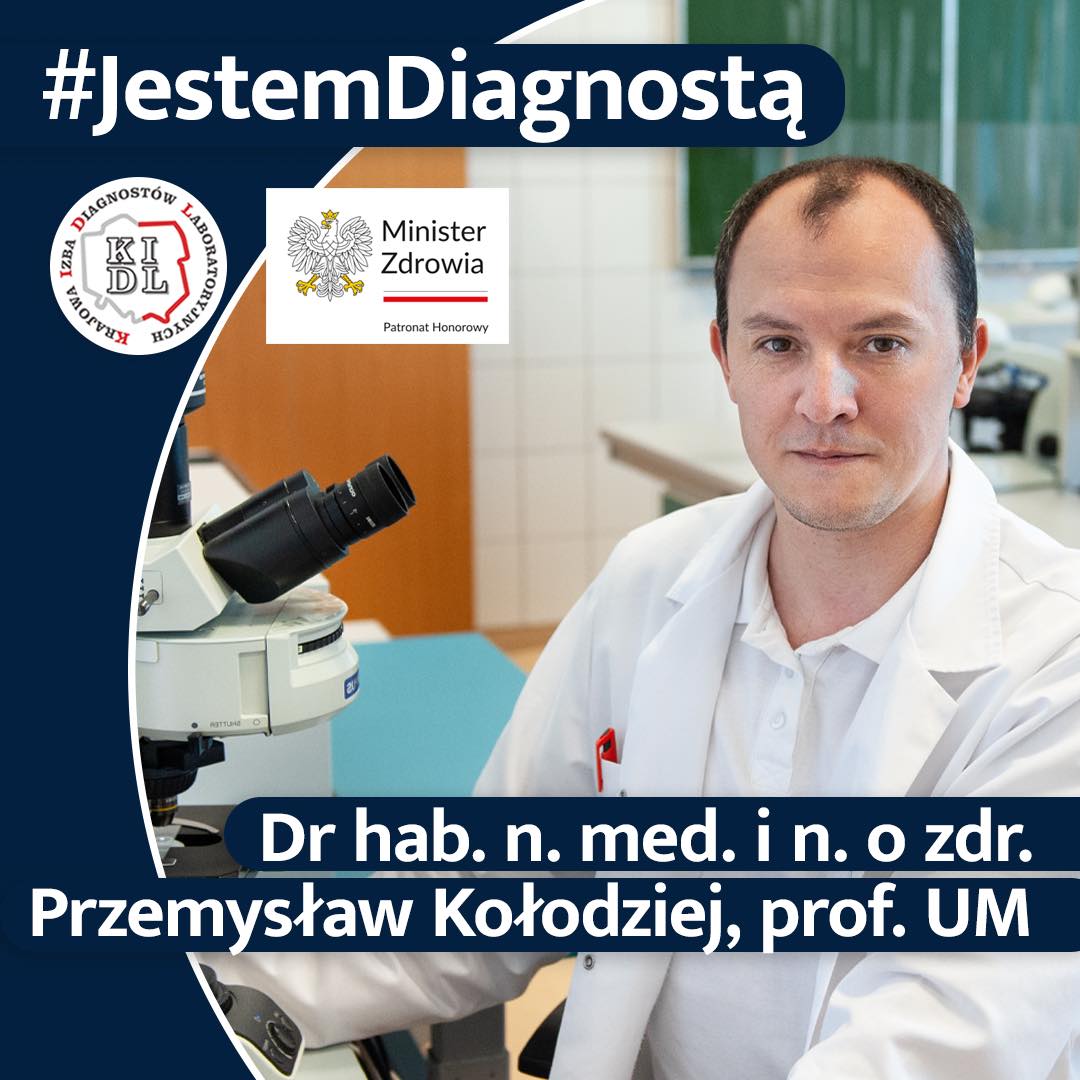 grafika prezentująca zdjęcie naszego pracownika w scrubsie medycznym