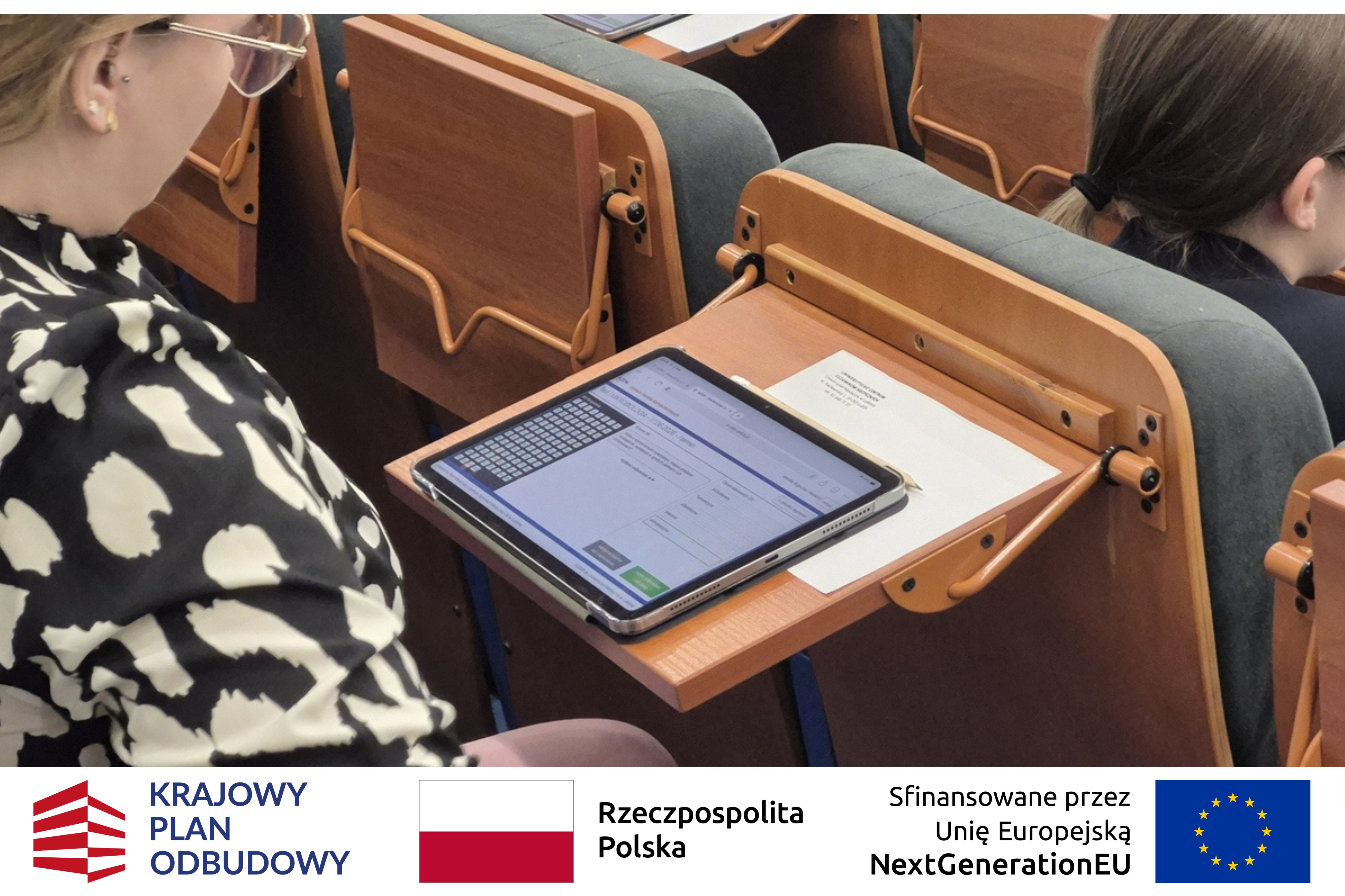 Egzamin z mikrobiologii z wykorzystaniem nowych tabletów sfinansowanych ze środków KPO