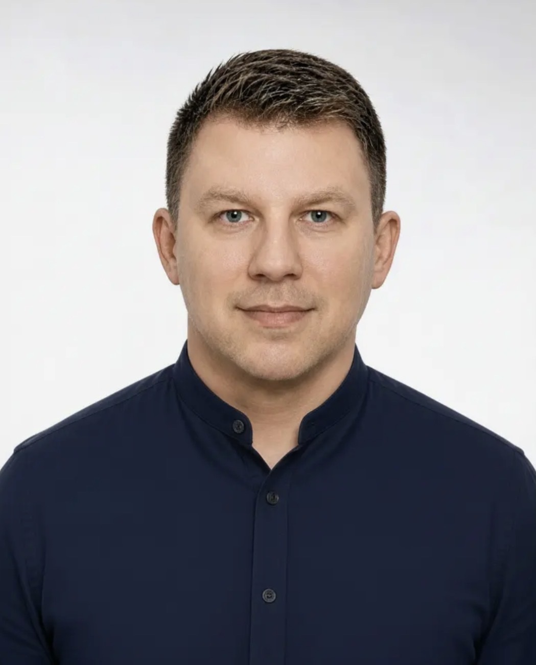  Dr n. med. Arkadiusz Macheta 